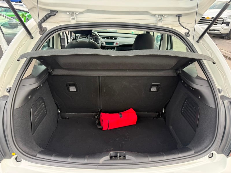 Citroën C3 1.6 2015 - Imagen 17 de 18