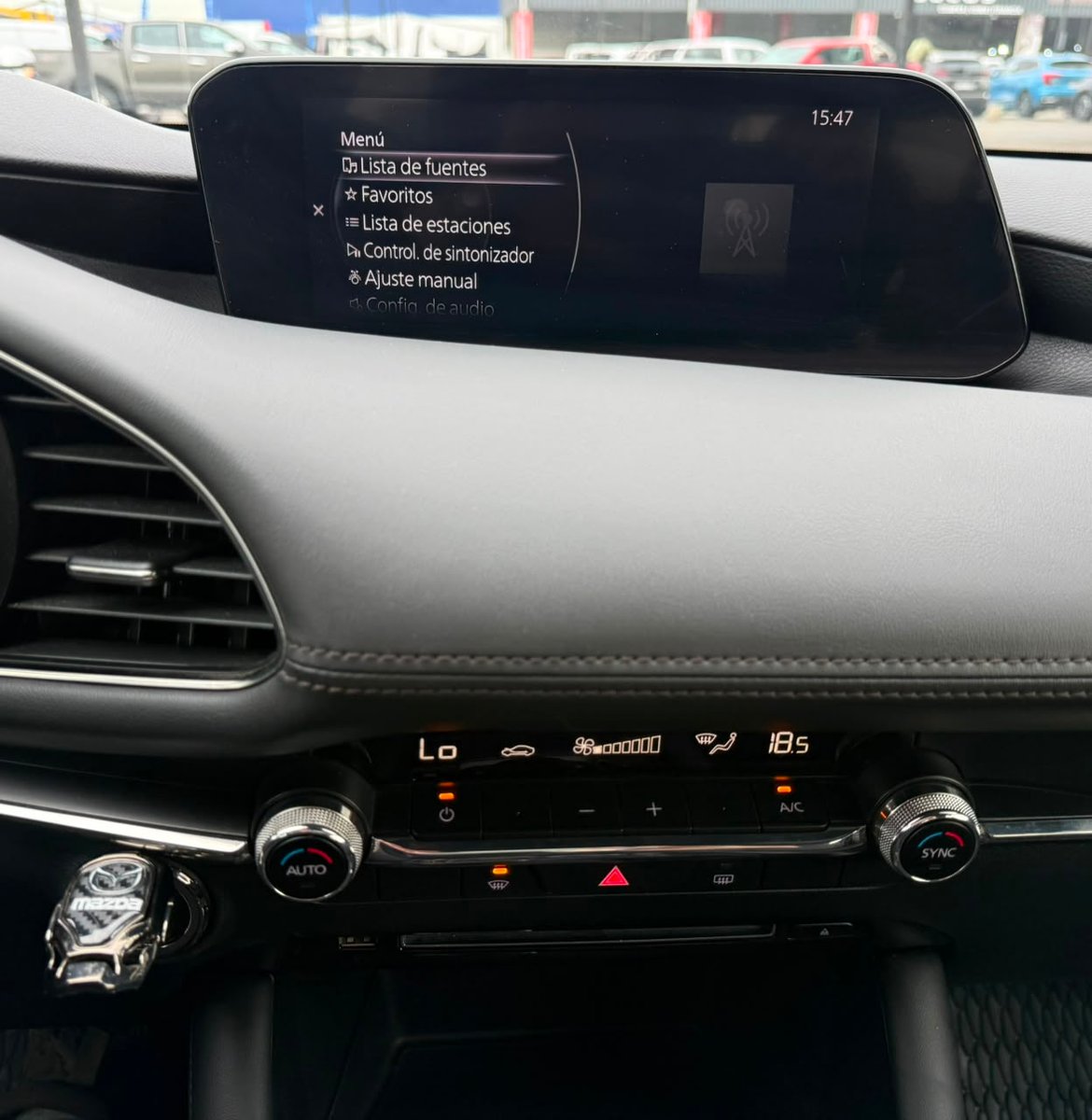 Mazda 3 HATCH BACK 2.0 AUT 2021 - Imagen 15 de 20