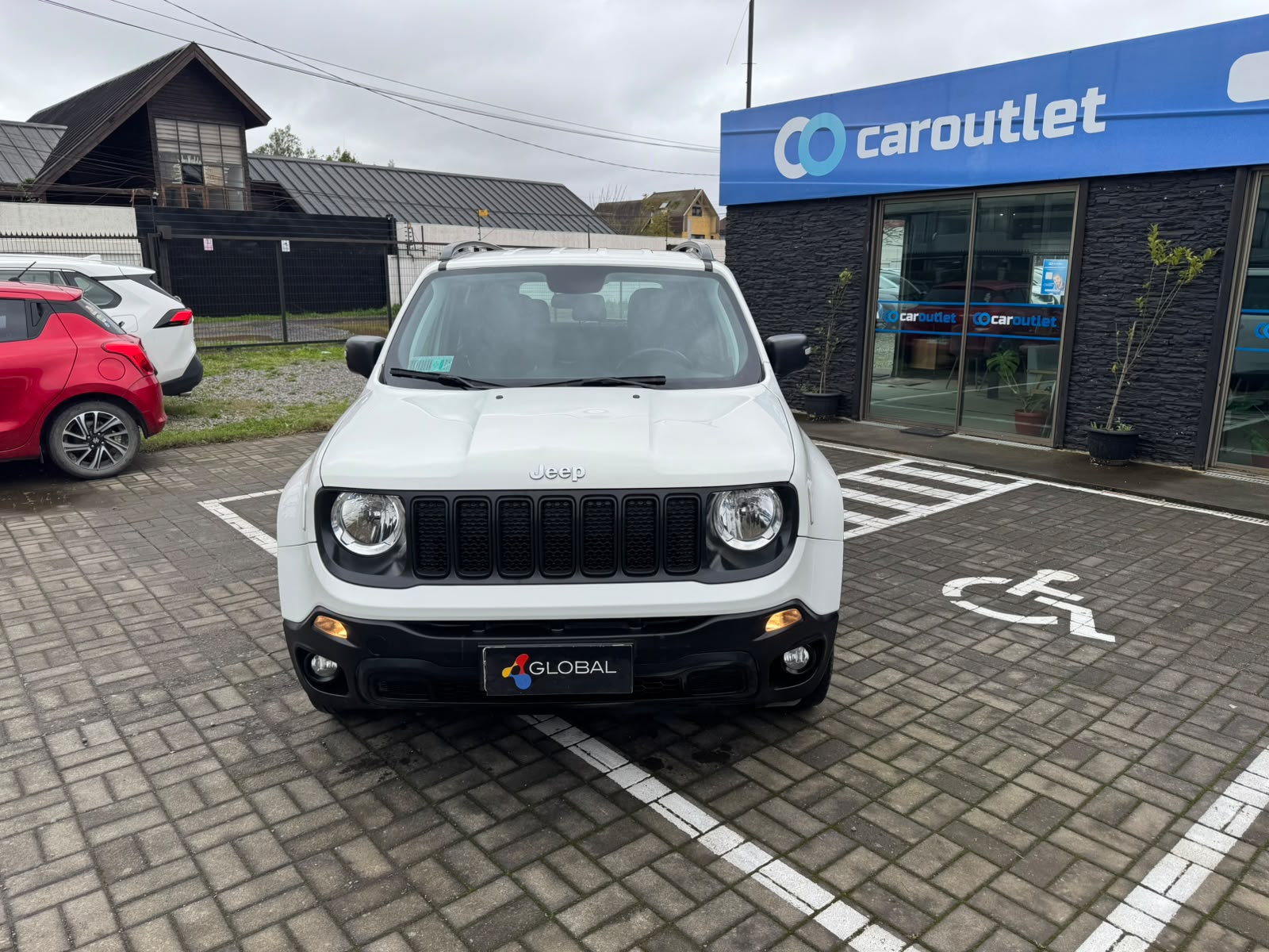Jeep RENEGADE 1.8 2021 - Imagen 6 de 11