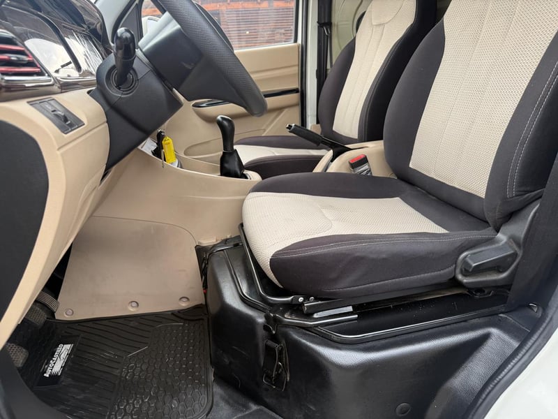 KYC V3 CARGO VAN 1.5 2025 - Imagen 10 de 20