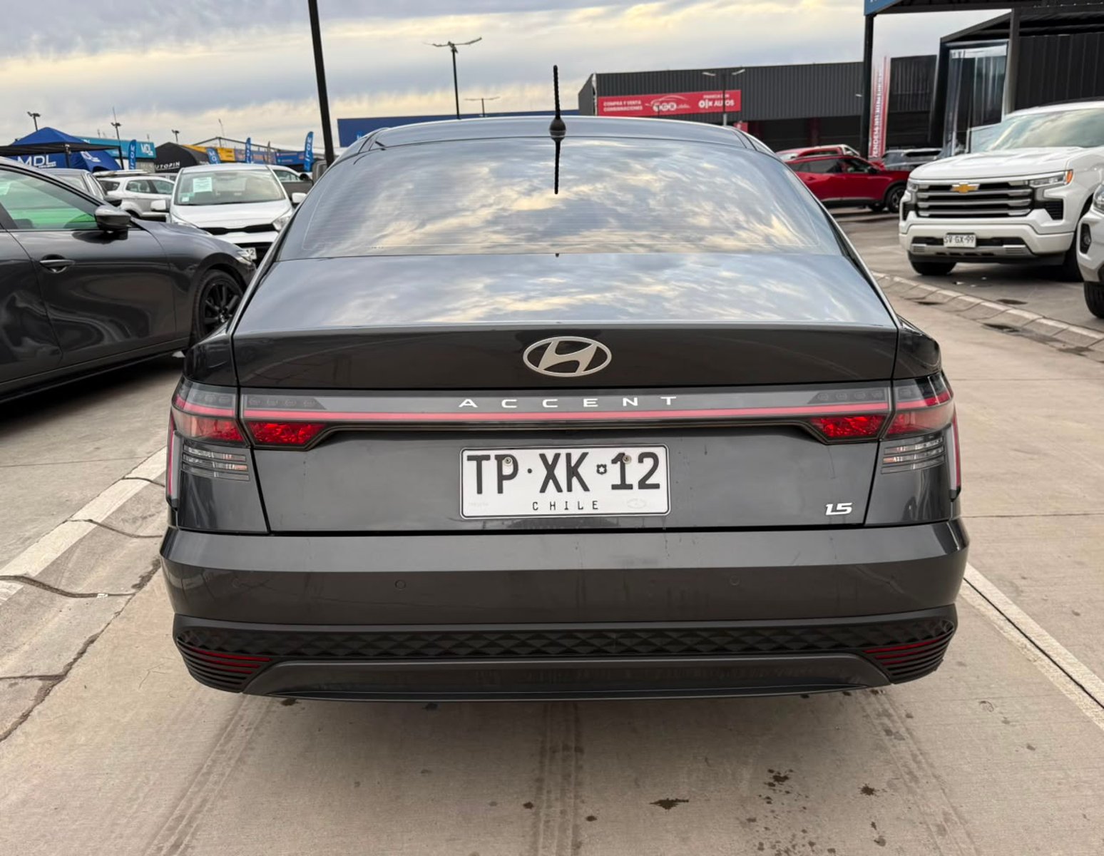 Hyundai ACCENT BN7I MPI 1.5 2024 - Imagen 4 de 18