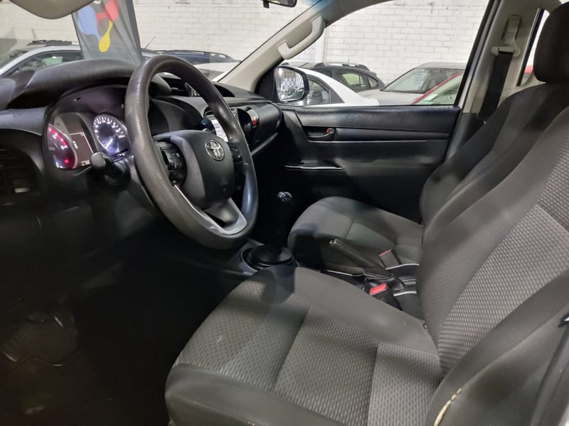 Toyota HILUX 4X4 2.4 2024 - Imagen 11 de 11