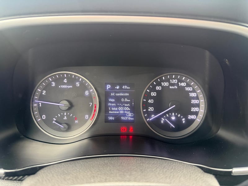 Hyundai TUCSON TL 2.0 AUT 2020 - Imagen 14 de 20