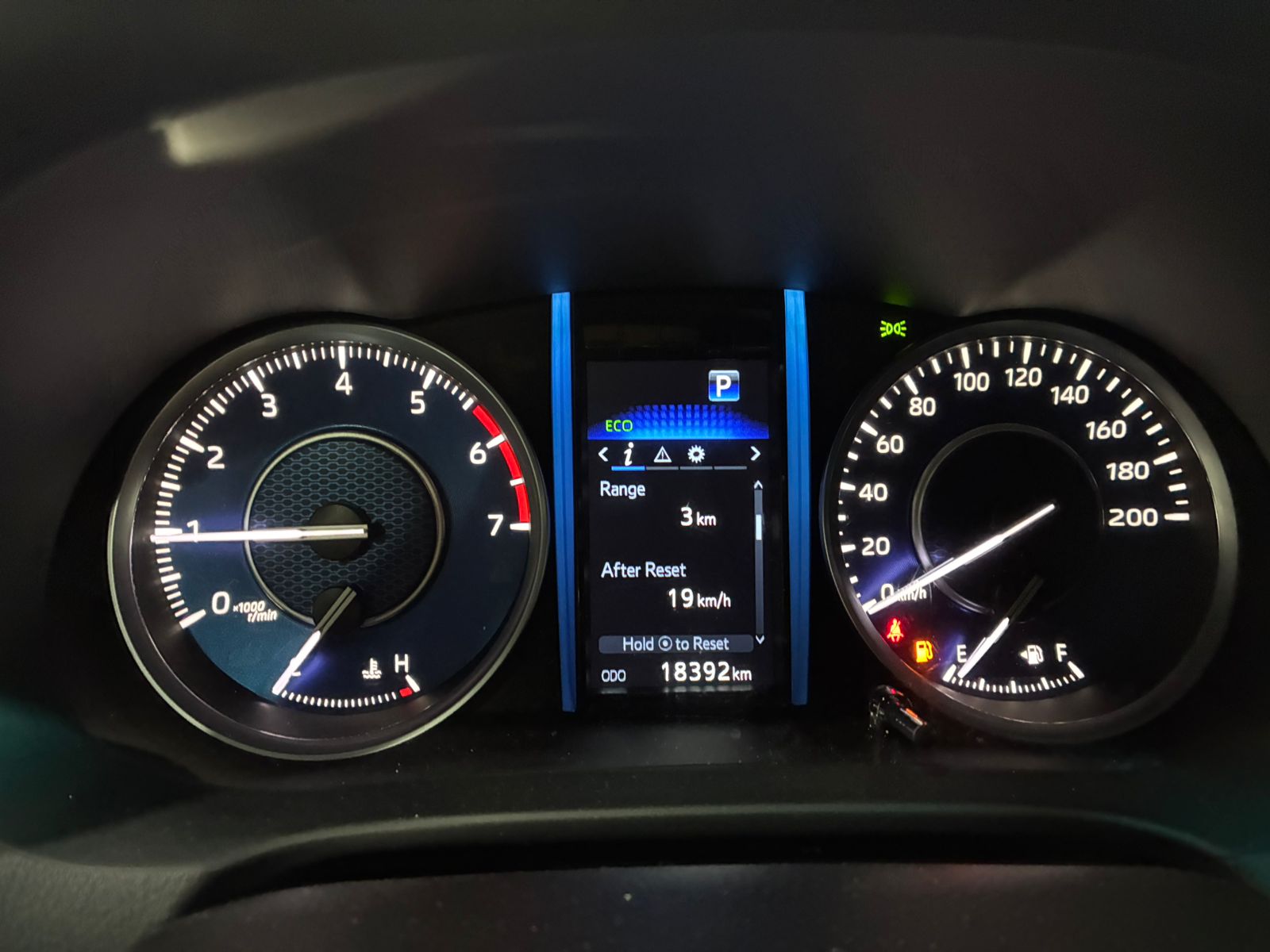 TOYOTA NEW FORTUNER SR5 2.7 AUT 2023 - Imagen 9 de 12