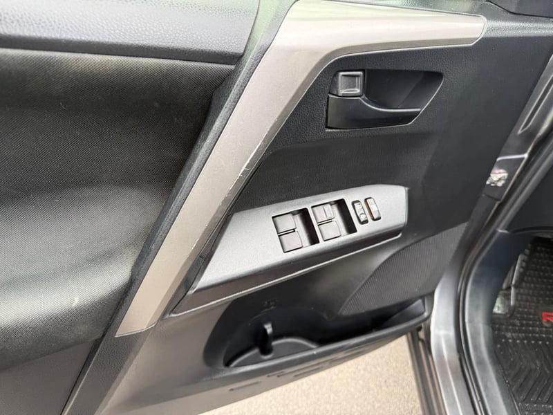 Toyota RAV 4 2.0 2019 - Imagen 11 de 20
