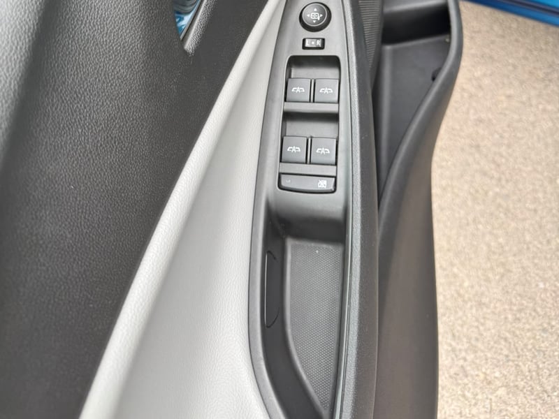 Chevrolet ONIX NB PREMIER 1.0T AUT 2022 - Imagen 11 de 20