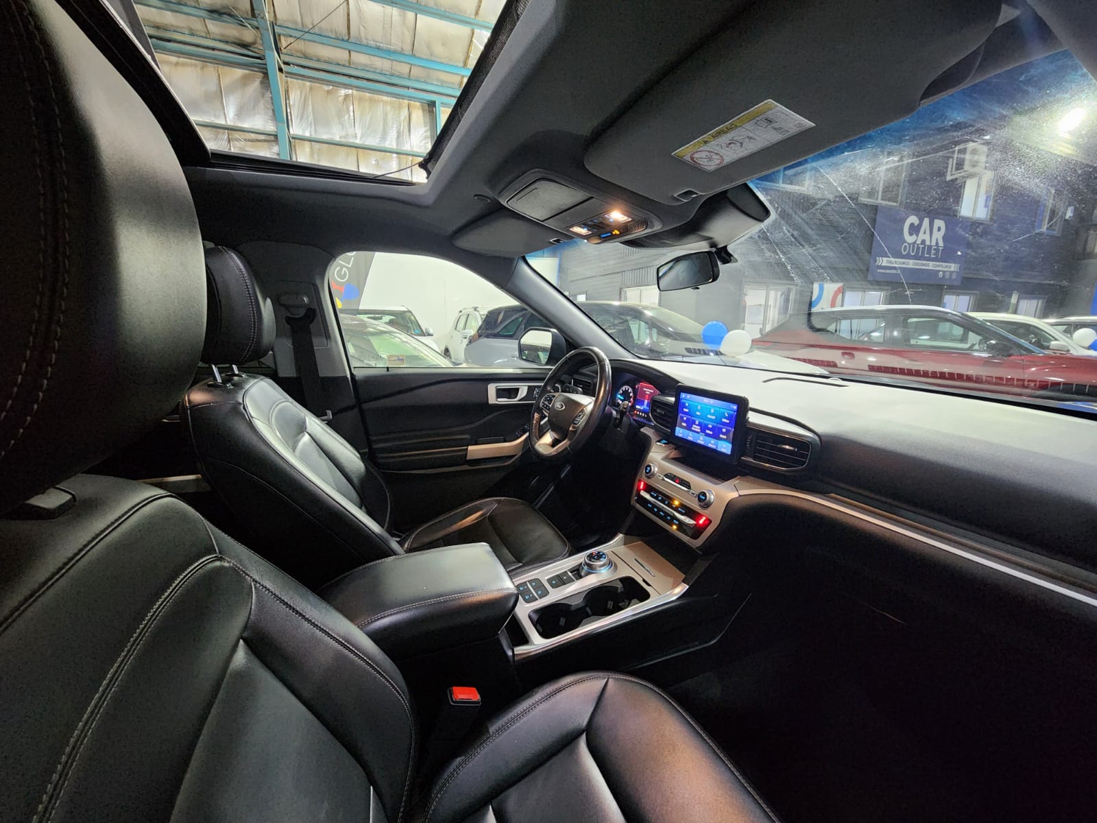 Ford EXPLORER 4X2 2.3 AUT 2022 - Imagen 7 de 12