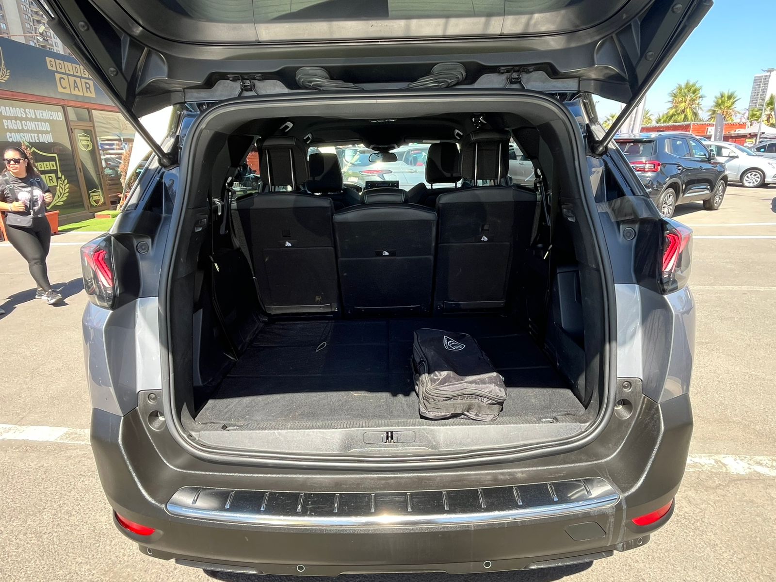 PEUGEOT 5008 BLUEHDI 130 1.5 AUT 2024 - Imagen 20 de 20