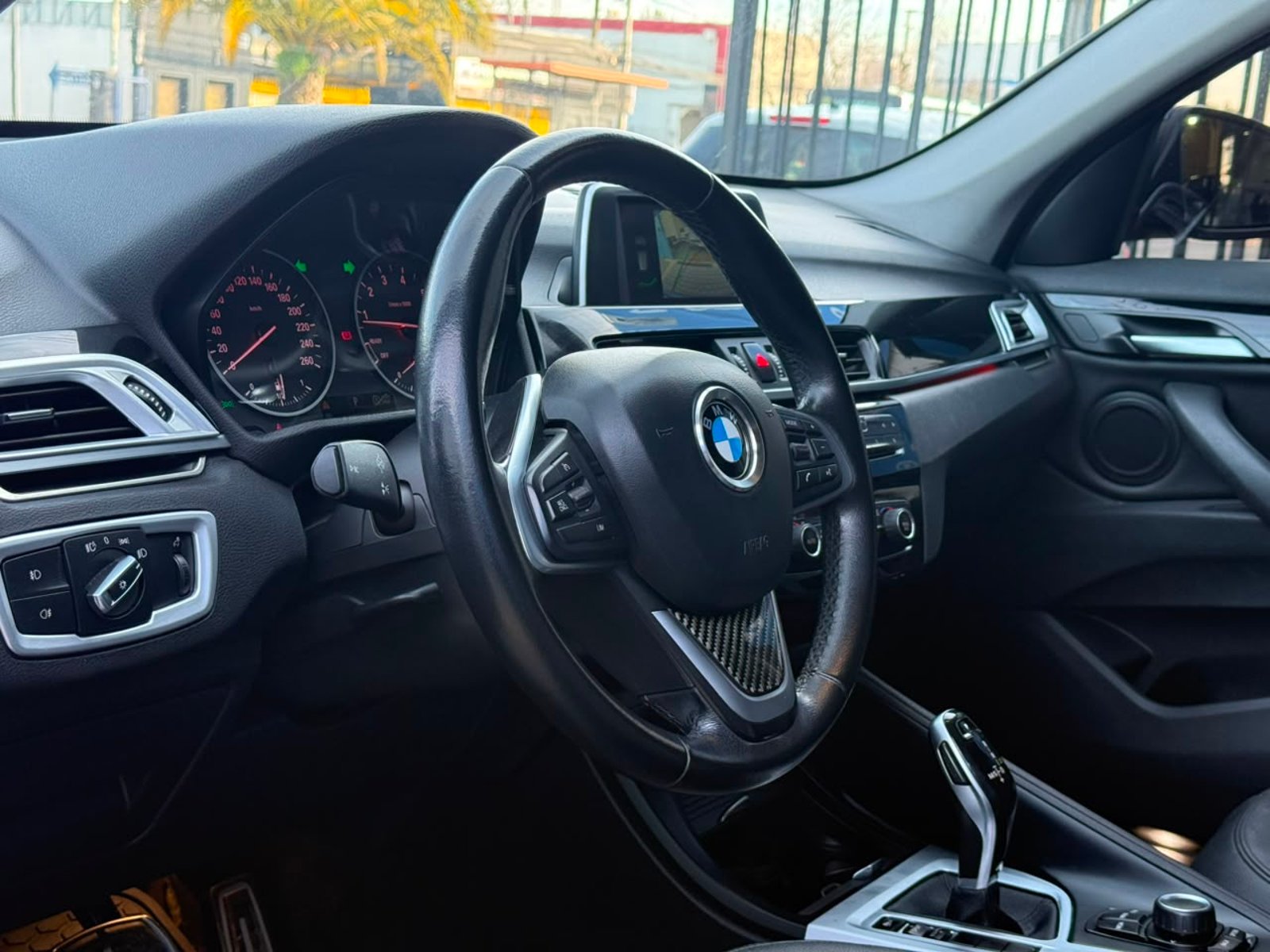 BMW X1 SDRIVE 20I 2.0 AUT 2018 - Imagen 8 de 15