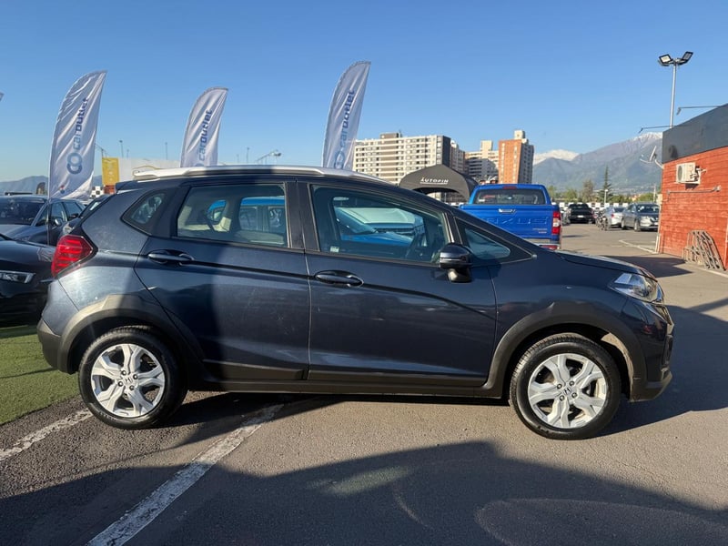 Honda WR V LX 1.5 AUT 2022 - Imagen 6 de 20