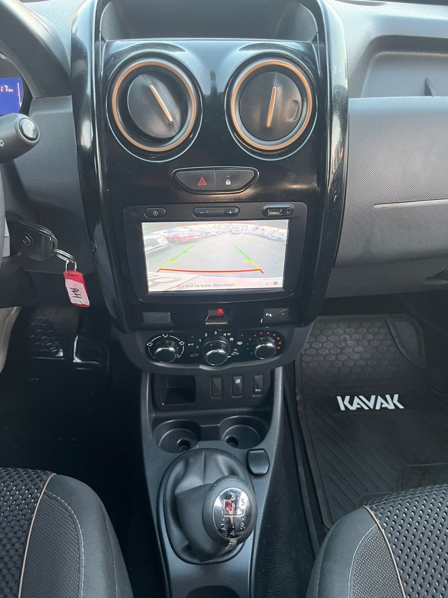 Renault DUSTER ZEN 1.6 2018 - Imagen 14 de 18