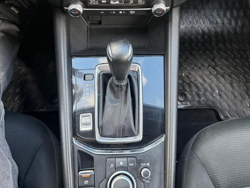 Mazda CX 5 2WD 2.0 AUT 2024 - Imagen 17 de 20
