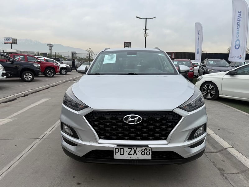 Hyundai TUCSON TL 2.0 AUT 2020 - Imagen 8 de 20