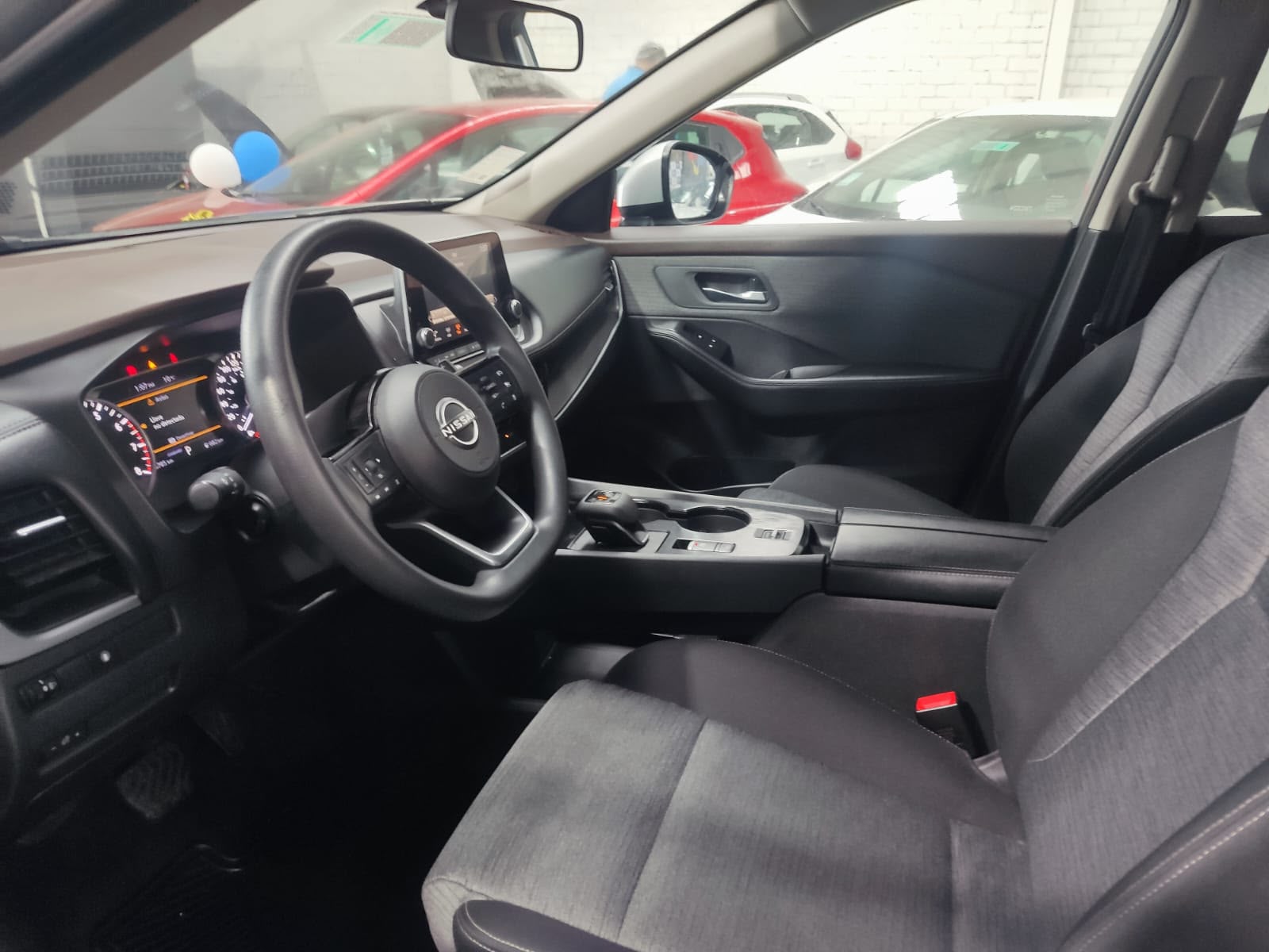 Nissan X TRAIL 4X2 2.5 AUT 2025 - Imagen 7 de 14