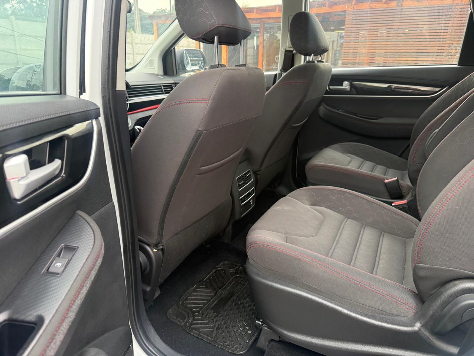 Dongfeng SX6 MT 1.6 2025 - Imagen 19 de 20