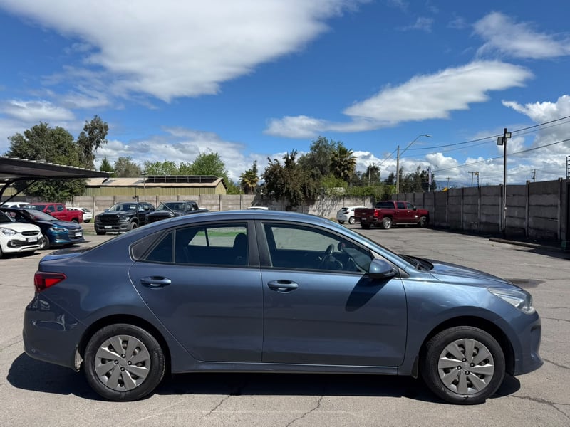 Kia RIO 4 LX 1.4 2019 - Imagen 5 de 18