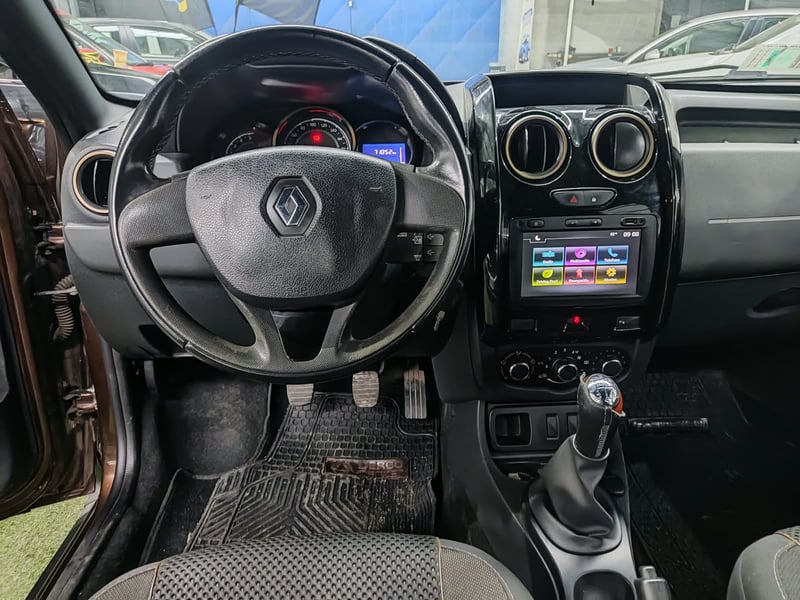 Renault DUSTER DYNAMIQUE 1.6 2017 - Imagen 13 de 15
