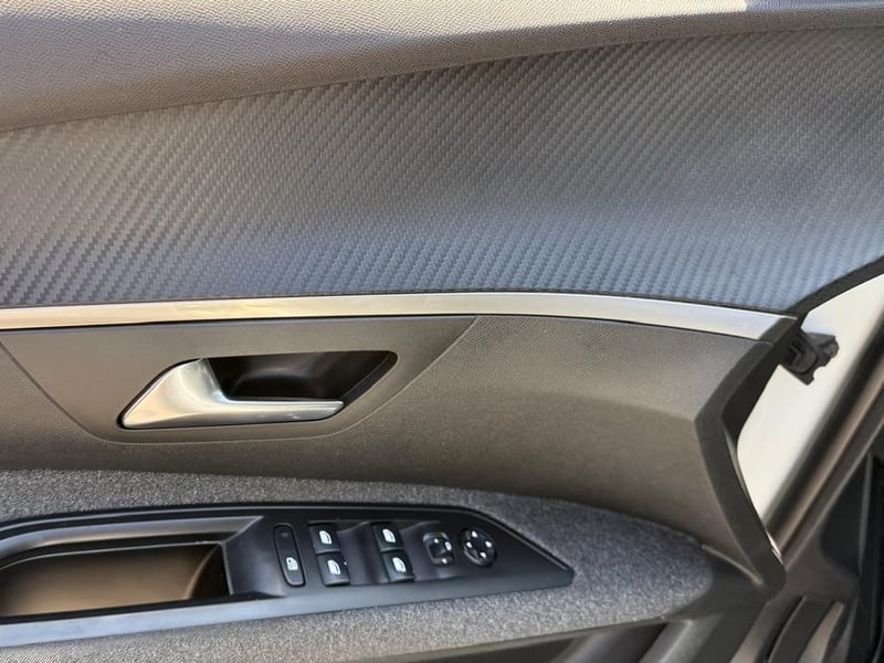 Peugeot 5008 BLUEHDI 130 1.5 AUT 2020 - Imagen 10 de 19
