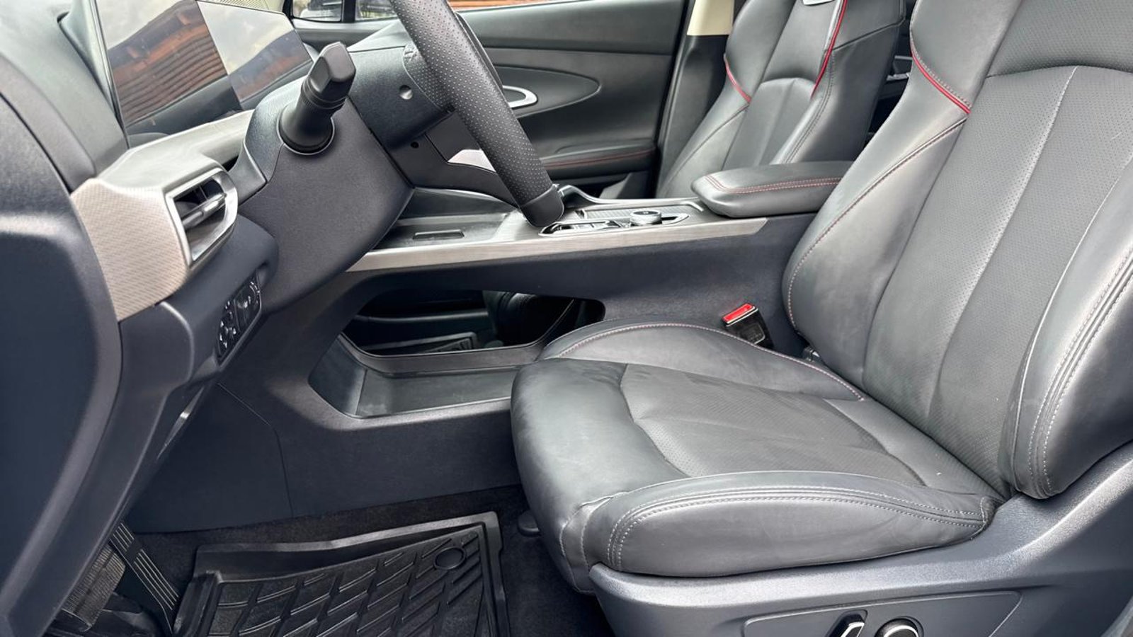 CHANGAN UNI T TURBO 1.5 AUT 2024 - Imagen 11 de 20