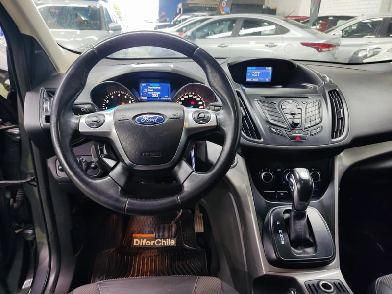 Ford ESCAPE 2.5 AUT 2016 - Imagen 12 de 14
