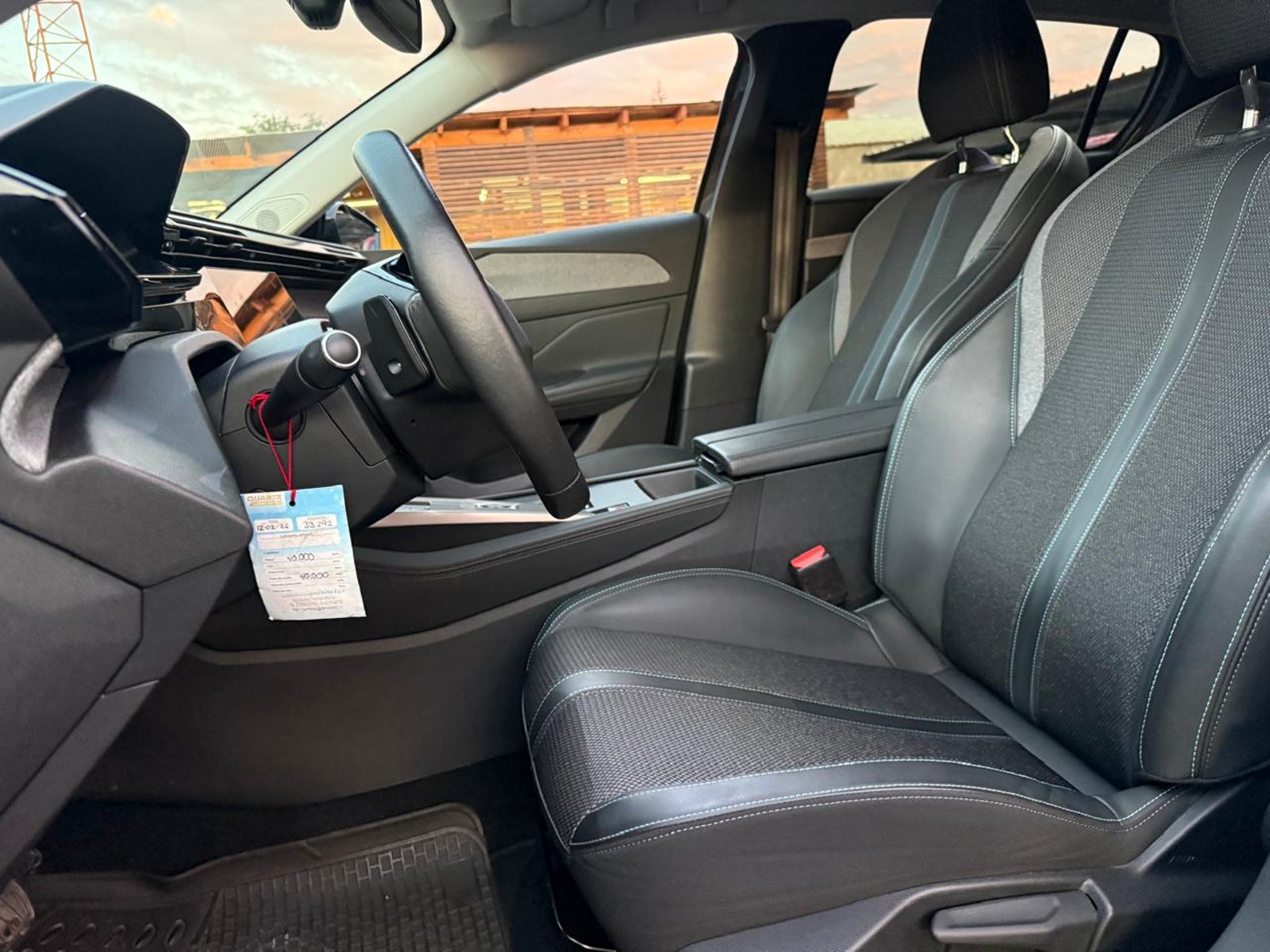 PEUGEOT 308 BLUEHDI 1.5 AUT 2024 - Imagen 11 de 20