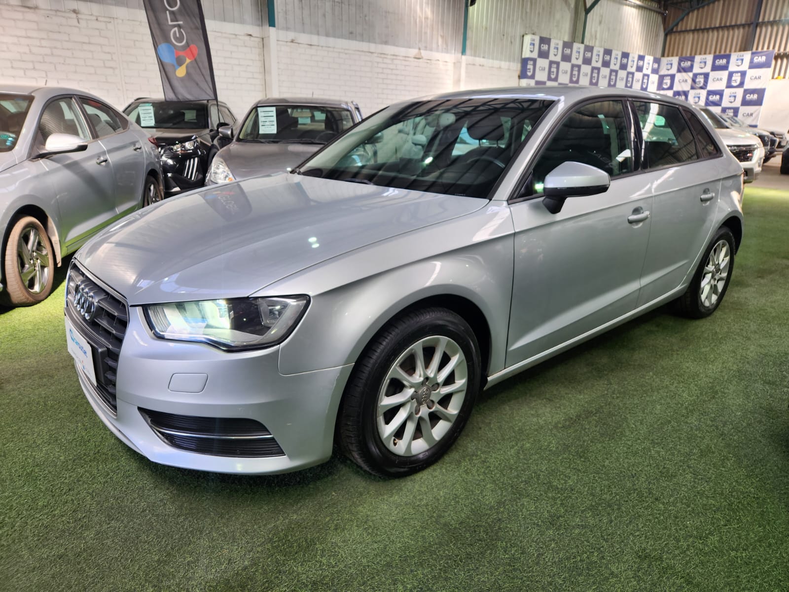 Audi A3 Attraction 1.2 Tfsi Stronic 2014