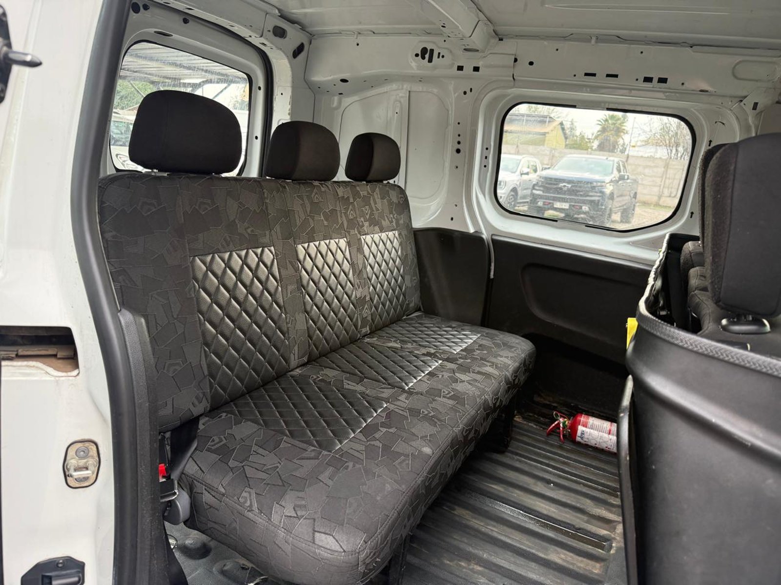Opel COMBO 1.6 2022 - Imagen 20 de 20