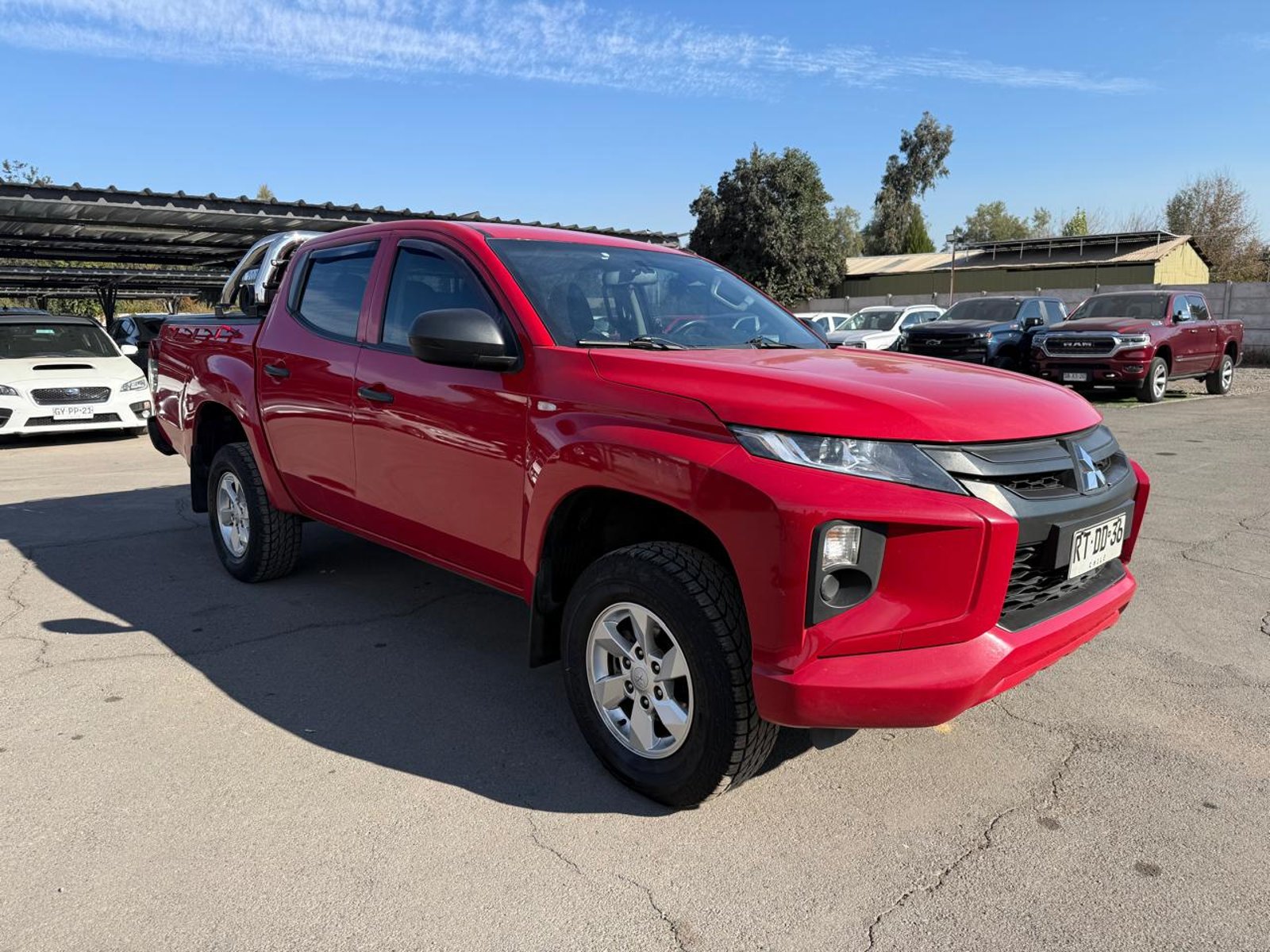 MITSUBISHI L200 KATANA CRM 4X4 2.4 2022 - Imagen 7 de 20
