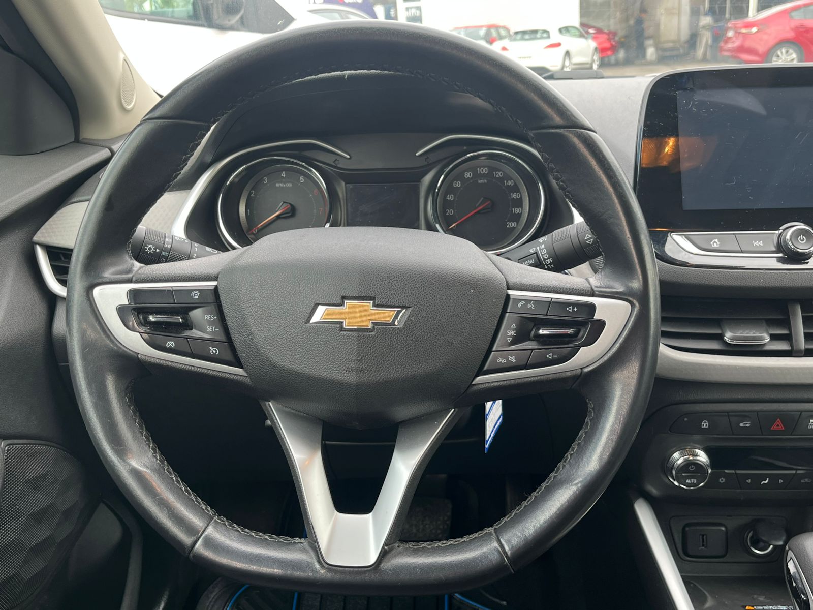 Chevrolet ONIX II 1.0 AT 2022 - Imagen 12 de 17