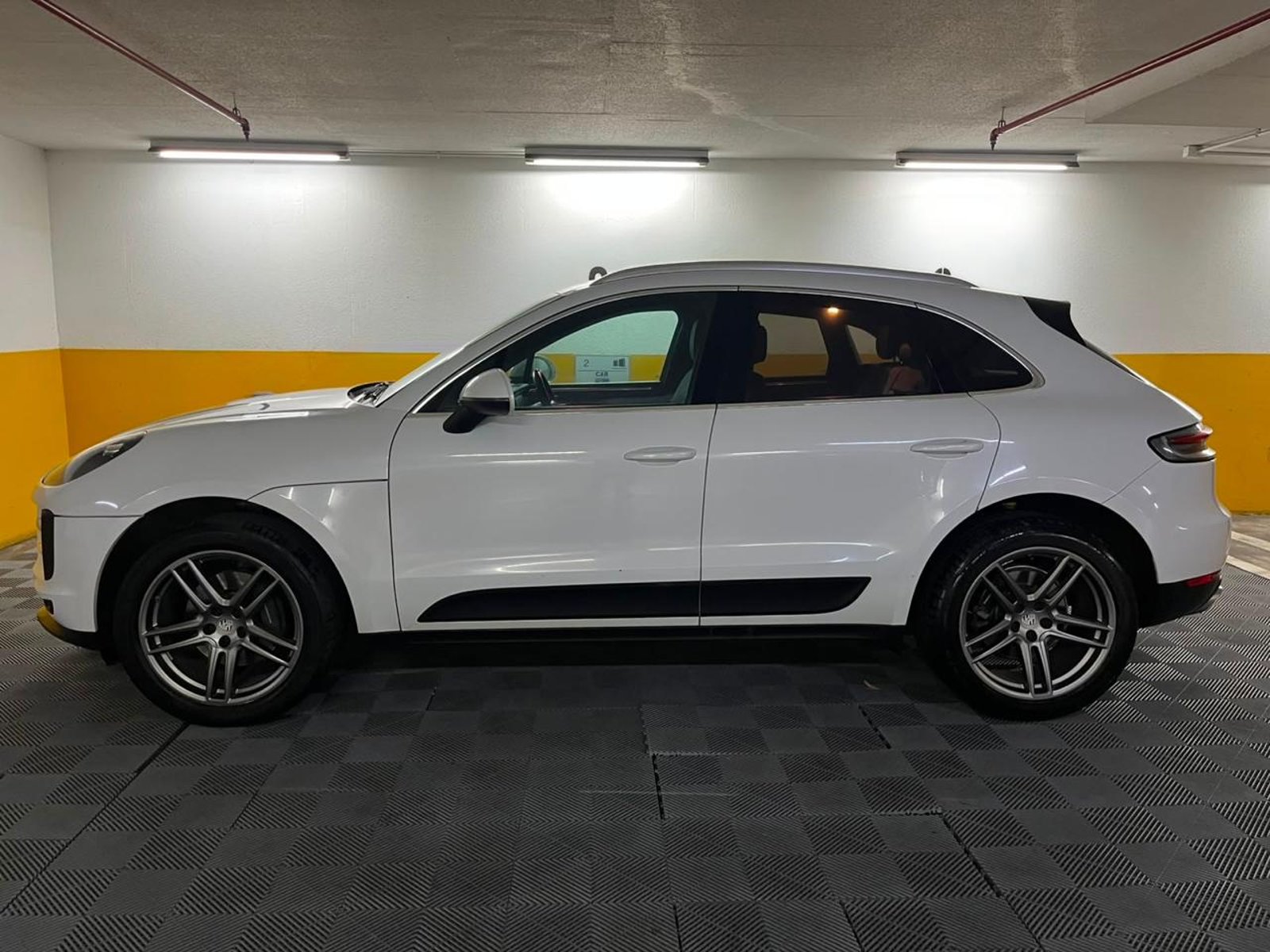 Porsche MACAN R4 II AWD 2.0 AUT 2020 - Foto 2 de 19