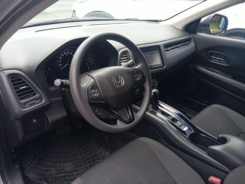 Honda HR V LXS 1.8 AUT 2022 - Imagen 7 de 13
