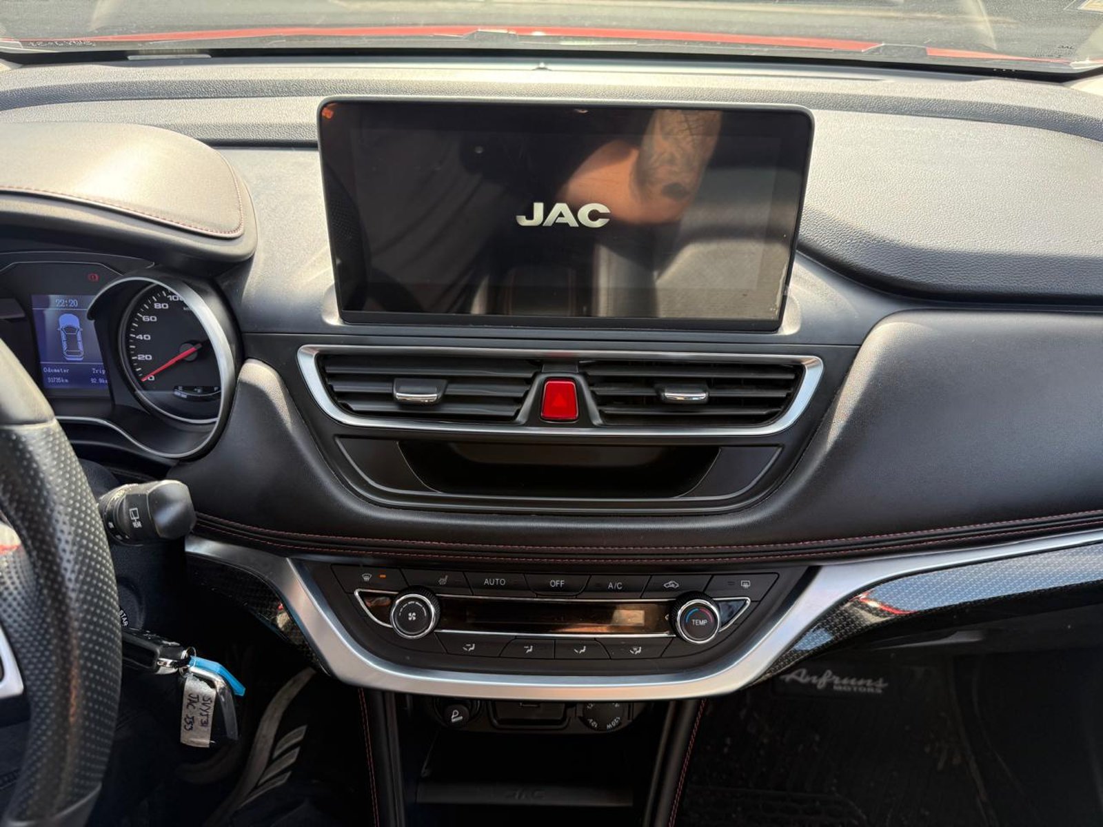 JAC JS3 1.6 2023 - Imagen 16 de 20