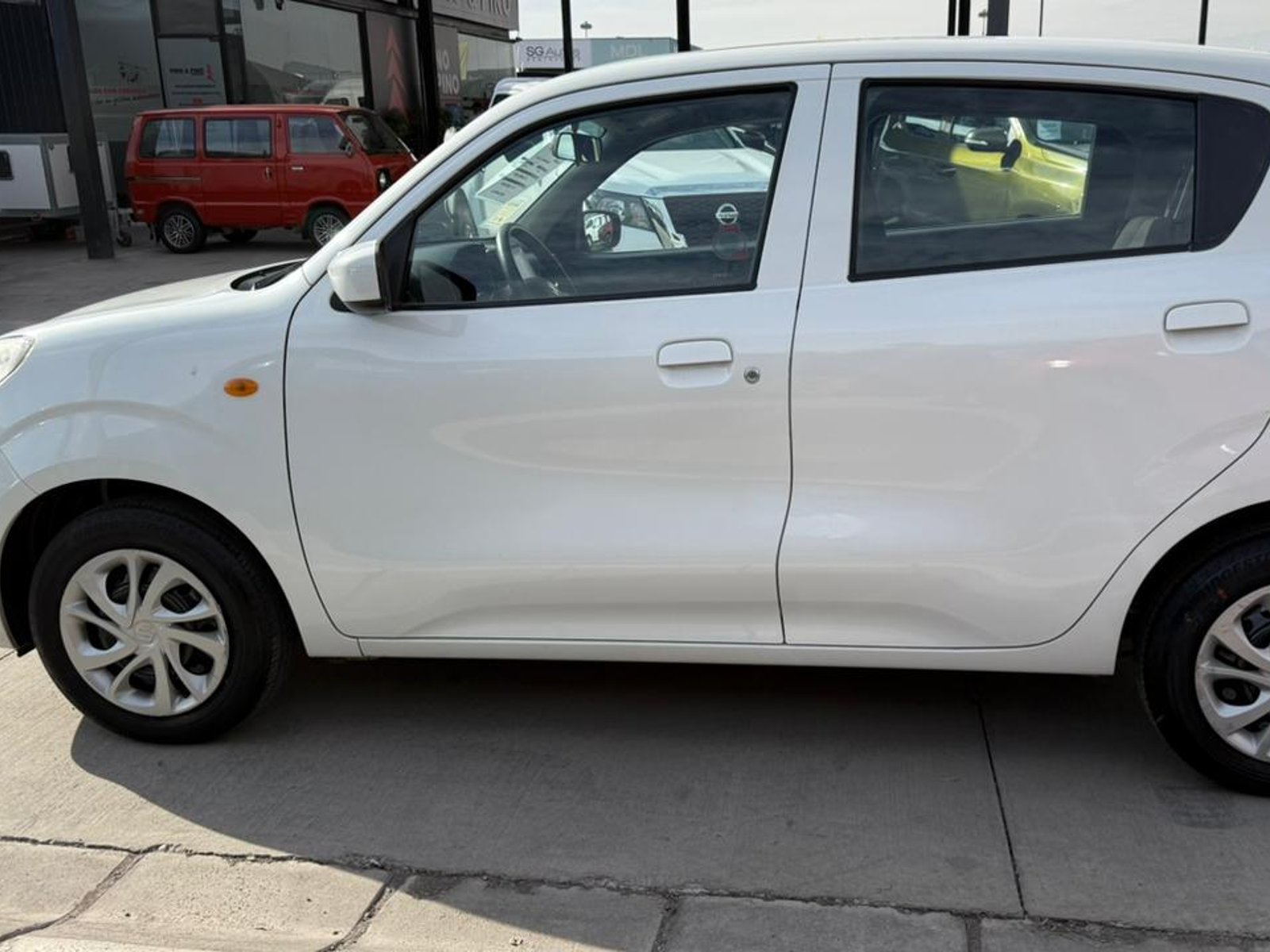 Suzuki CELERIO 1.0 GLX 2024 - Foto 2 de 17