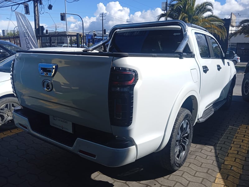 Great Wall POER 4X4 2.0 AT 2023 - Imagen 4 de 13