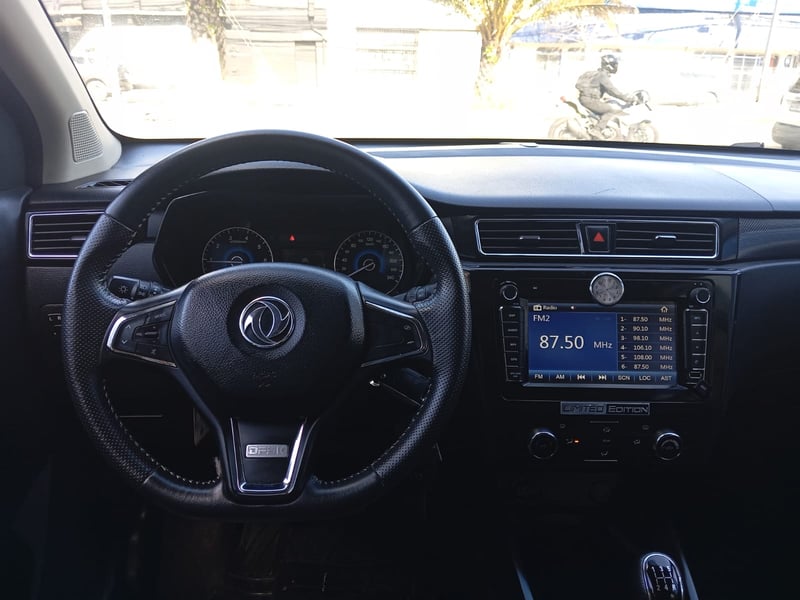 DFSK SUV GLORY 580 1.8 2022 - Imagen 8 de 13