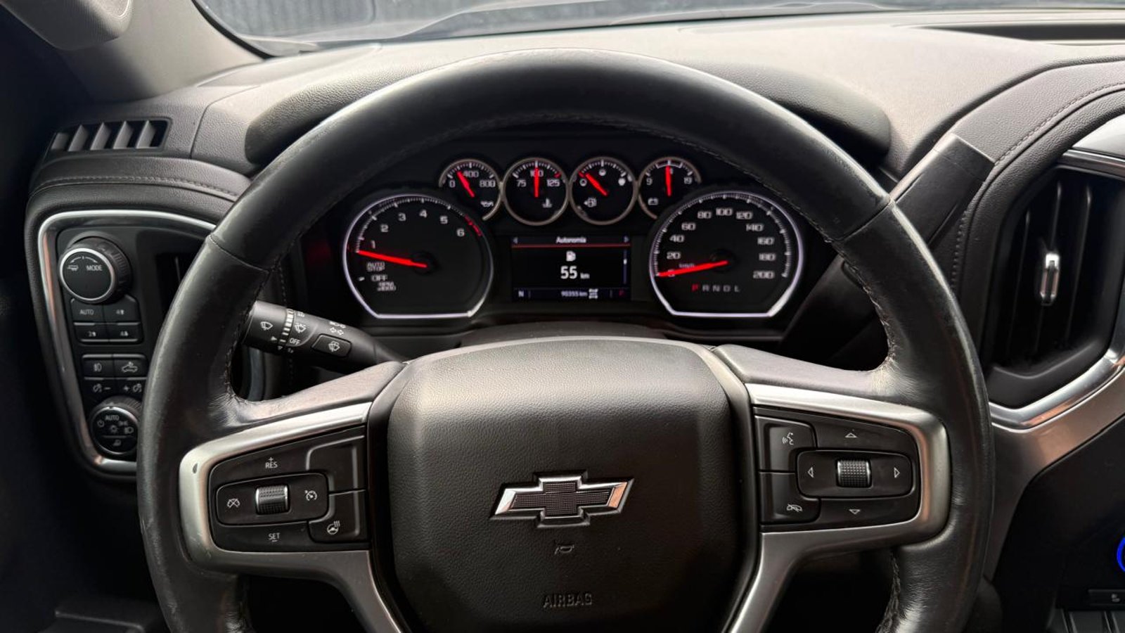 Chevrolet SILVERADO LT 5.3 2022 - Imagen 14 de 20