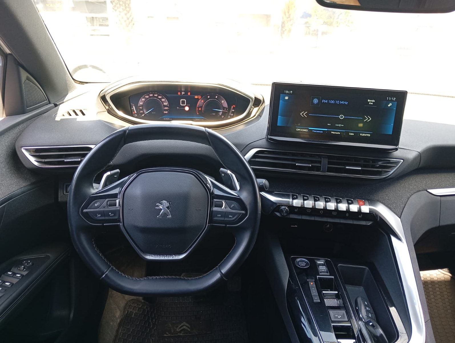 PEUGEOT 3008 BLUE HDI 130 EAT8 1.5 AUT 2024 - Imagen 11 de 12