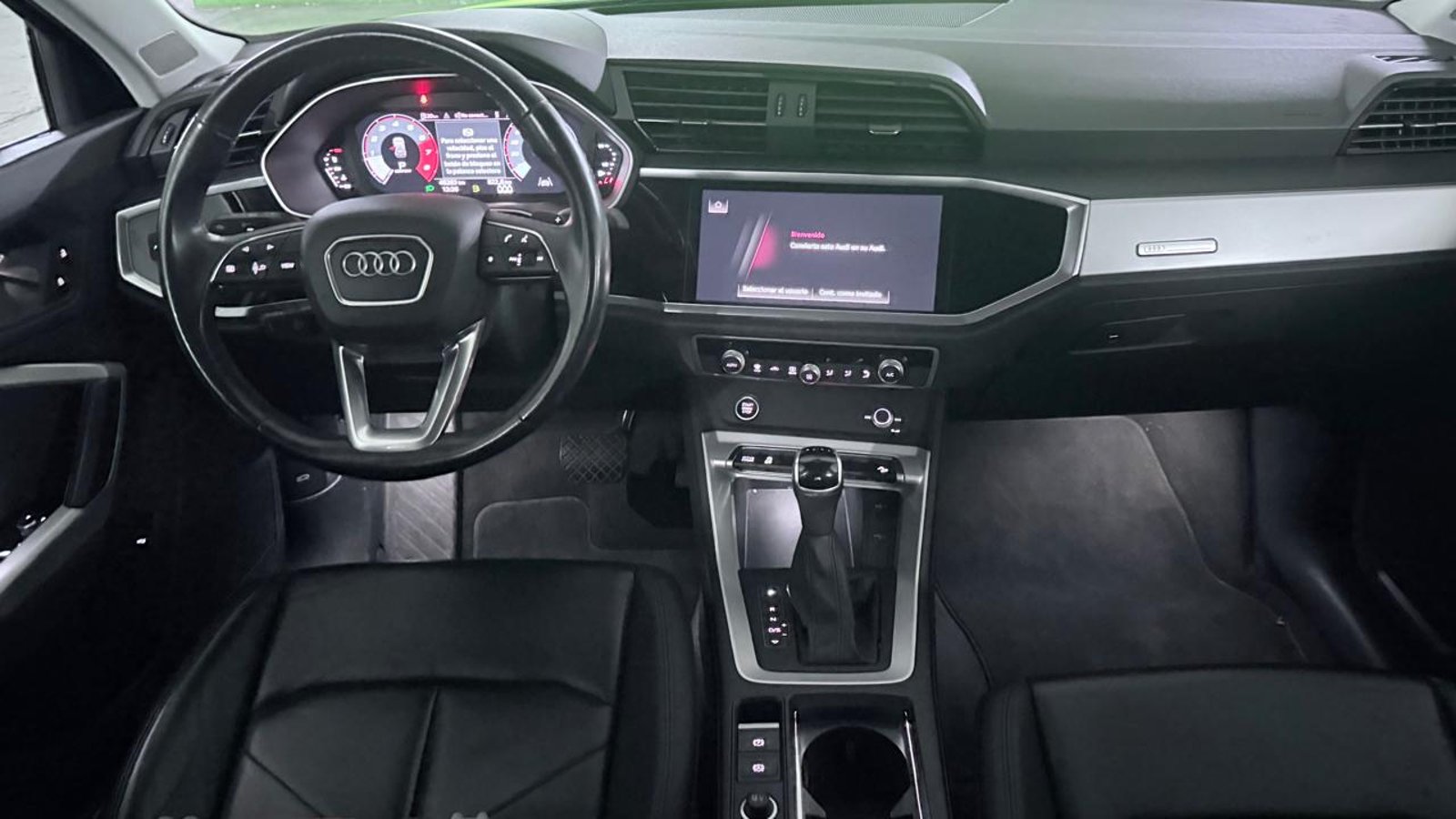 Audi Q3 35 TFSI 1.4 AT 2024 - Imagen 12 de 20