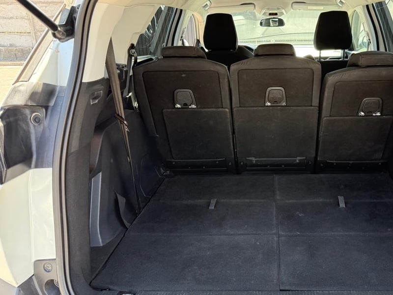 Peugeot 5008 BLUEHDI 130 1.5 AUT 2020 - Imagen 19 de 19