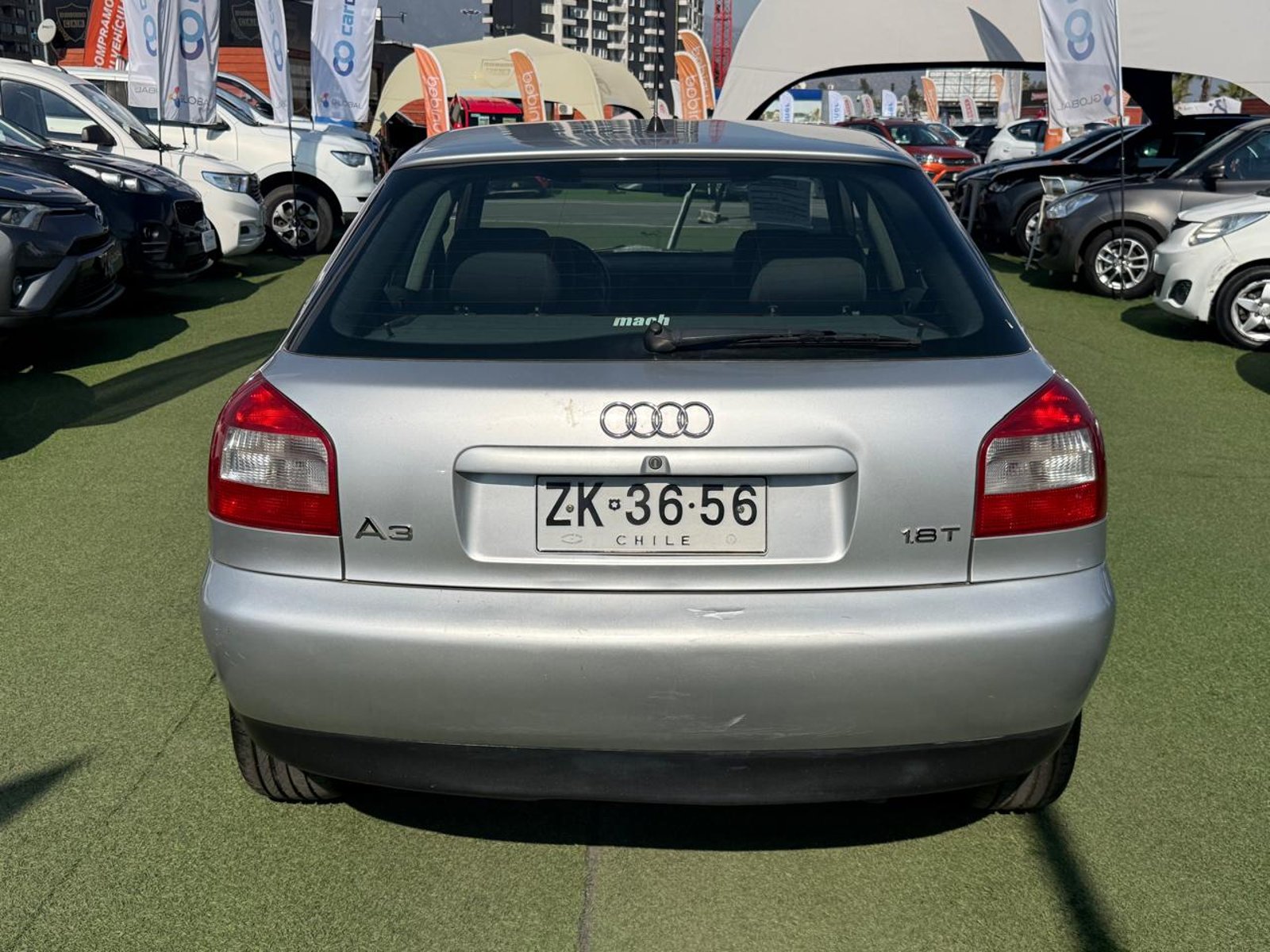 Audi A3 1.8 T 2006 - Foto 4 de 18