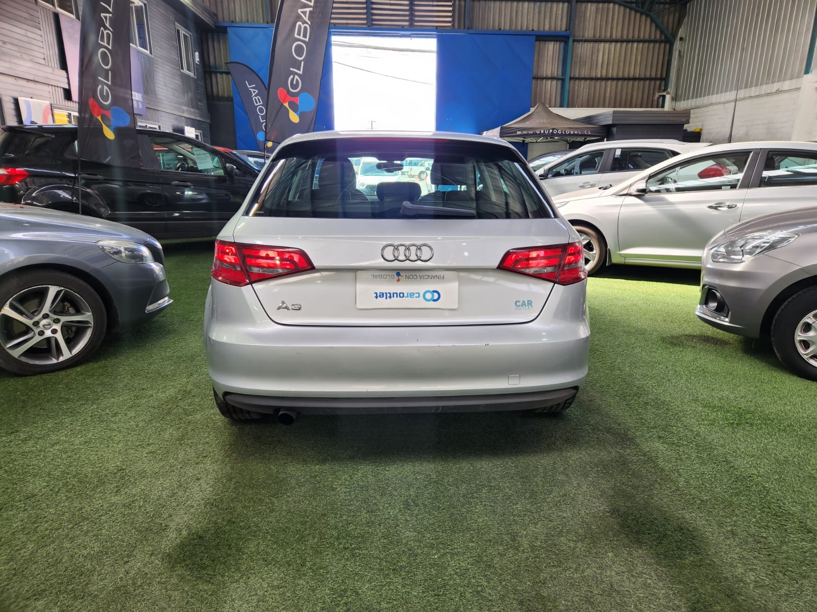 Audi A3 ATTRACTION 1.2 TFSI STRONIC 2014 - Foto 3 de 13