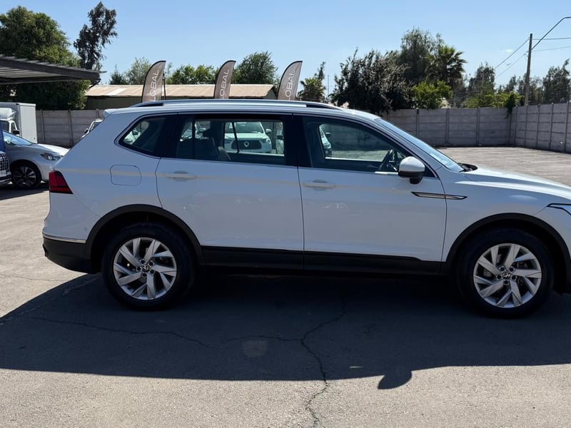 Volkswagen TIGUAN 1.4 AT 2023 - Imagen 6 de 20