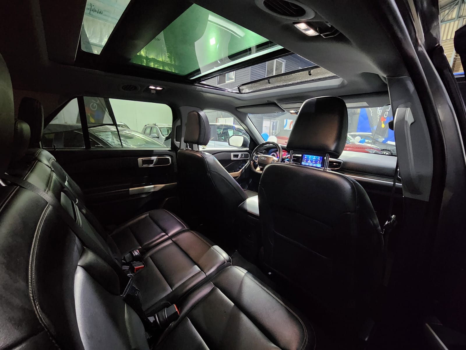 Ford EXPLORER 4X2 2.3 AUT 2022 - Imagen 9 de 12