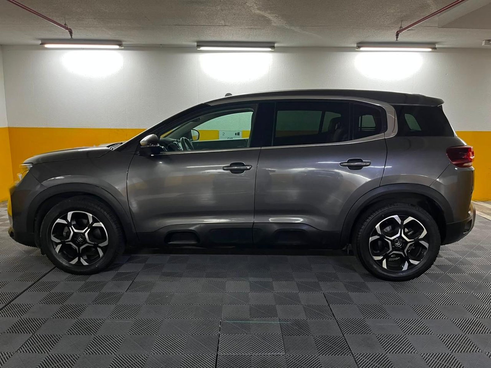 Citroën C5 AIRCROSS 1.5 2023 - Foto 2 de 18