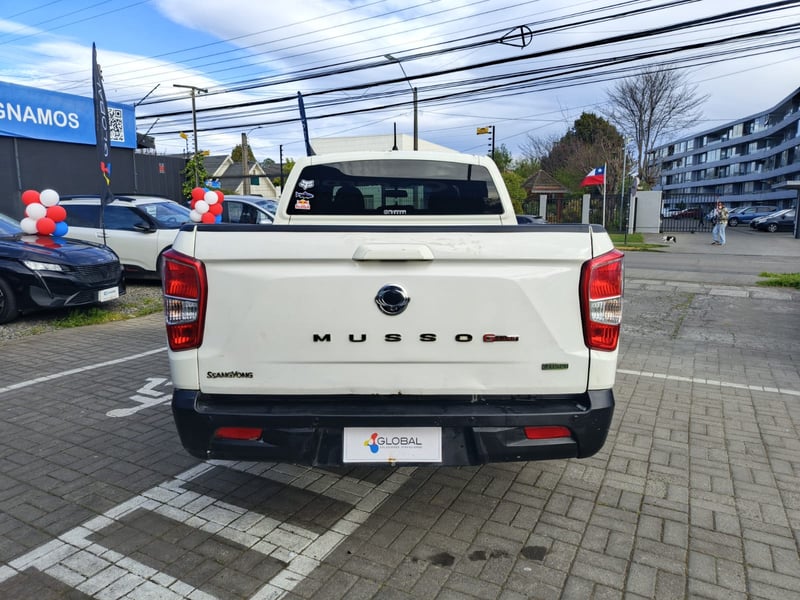 SsangYong GRAND MUSSO 2.2 2021 - Imagen 3 de 10