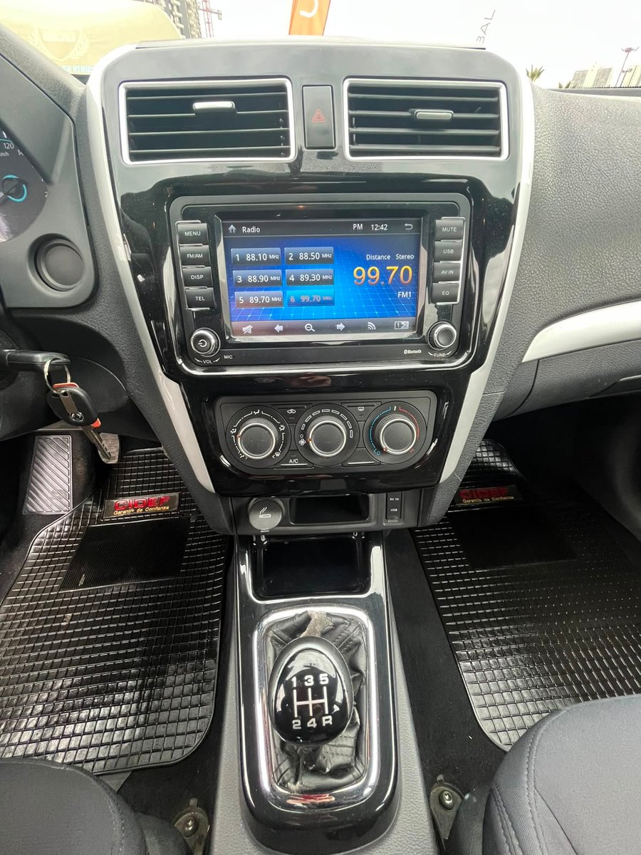 Dongfeng JOYEAR S50 1.5 2021 - Imagen 13 de 15