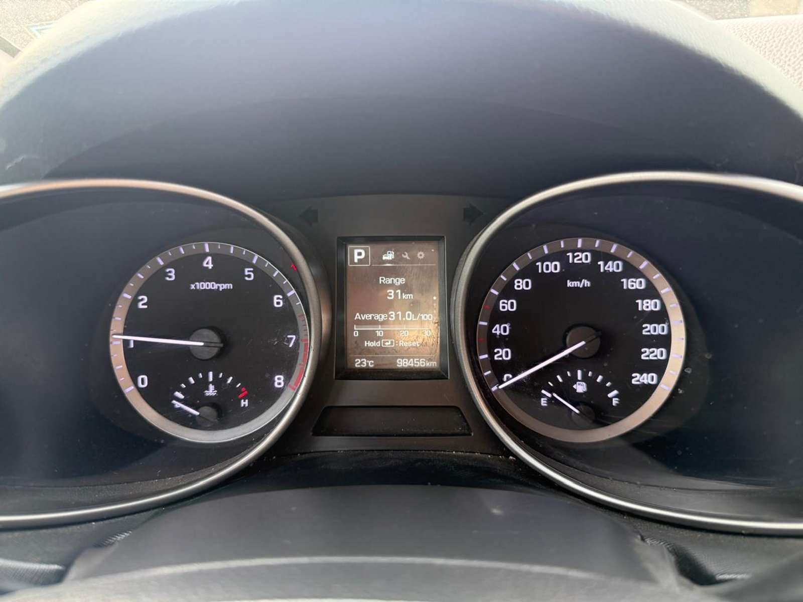 Hyundai SANTA FE 2.4 GLS 2WD 2017 - Imagen 14 de 20