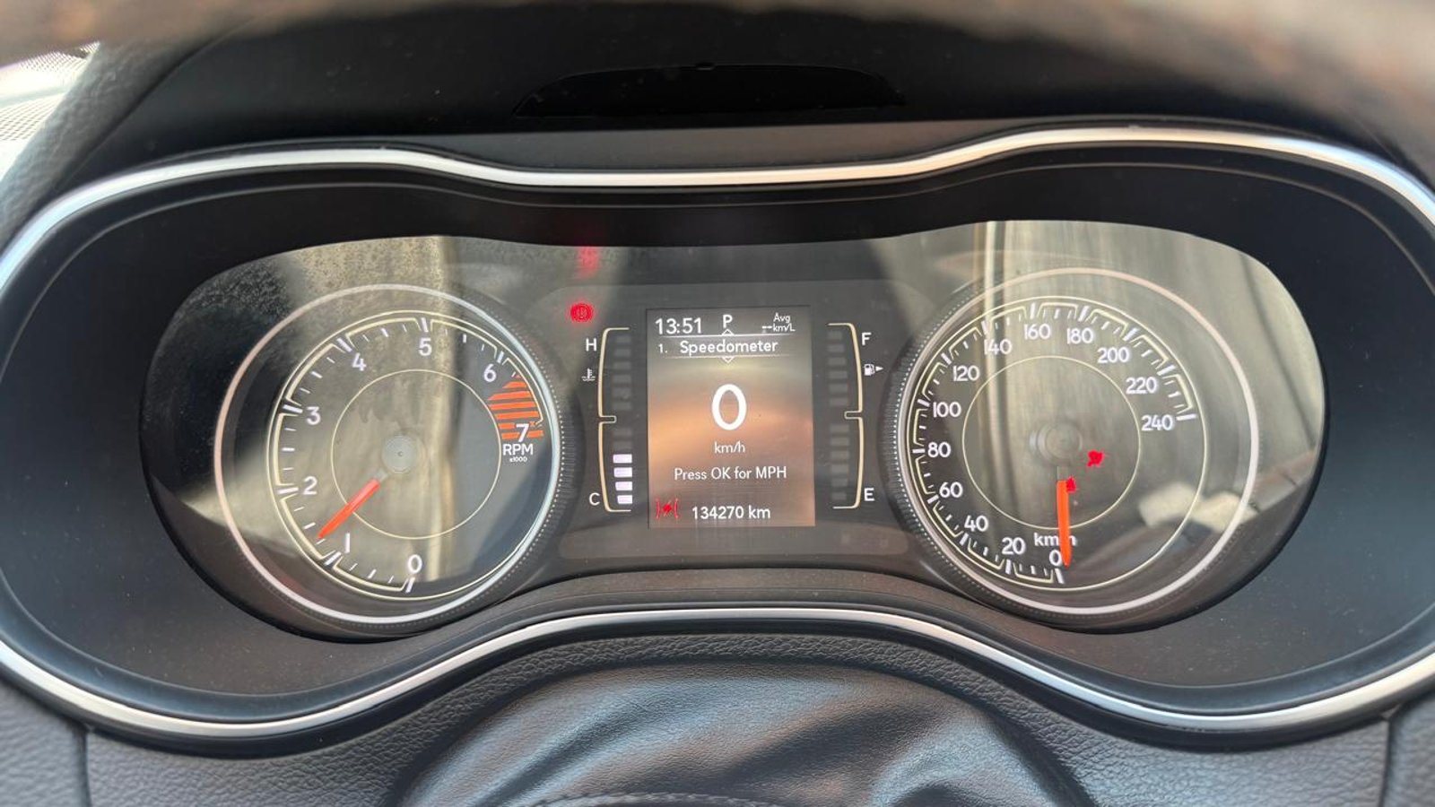 Jeep CHEROKEE LONGITUDE 4X2 2019 - Imagen 15 de 20