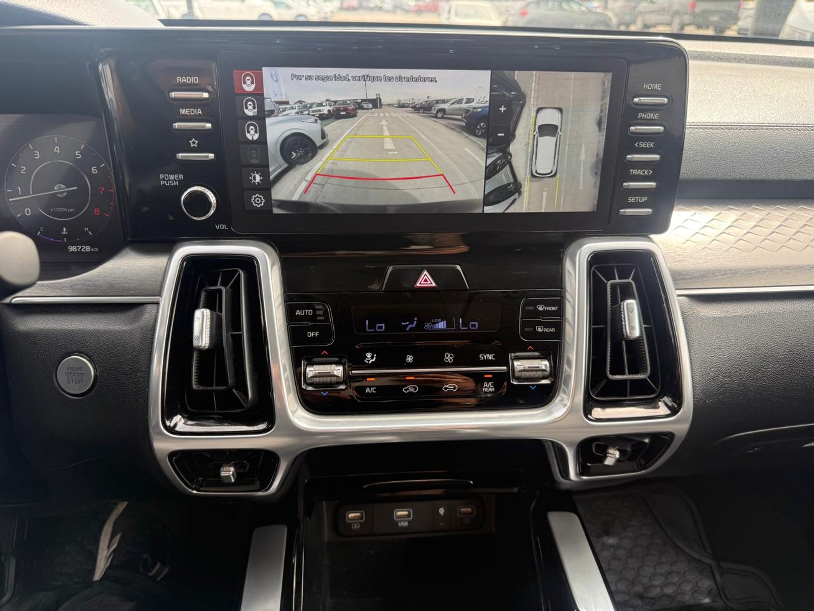 Kia SORENTO 2WD 2.5 AUT 2022 - Imagen 16 de 20