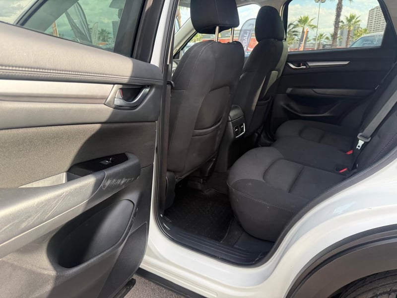 Mazda CX 5 2WD 2.0 AUT 2024 - Imagen 18 de 20